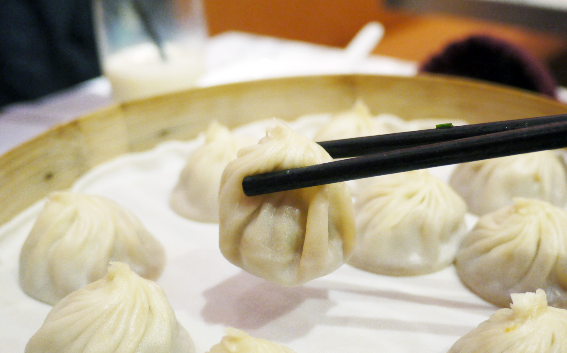鹅肝小笼包