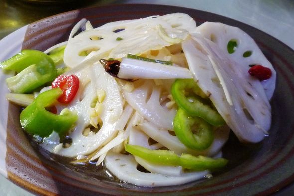 炝拌莲菜