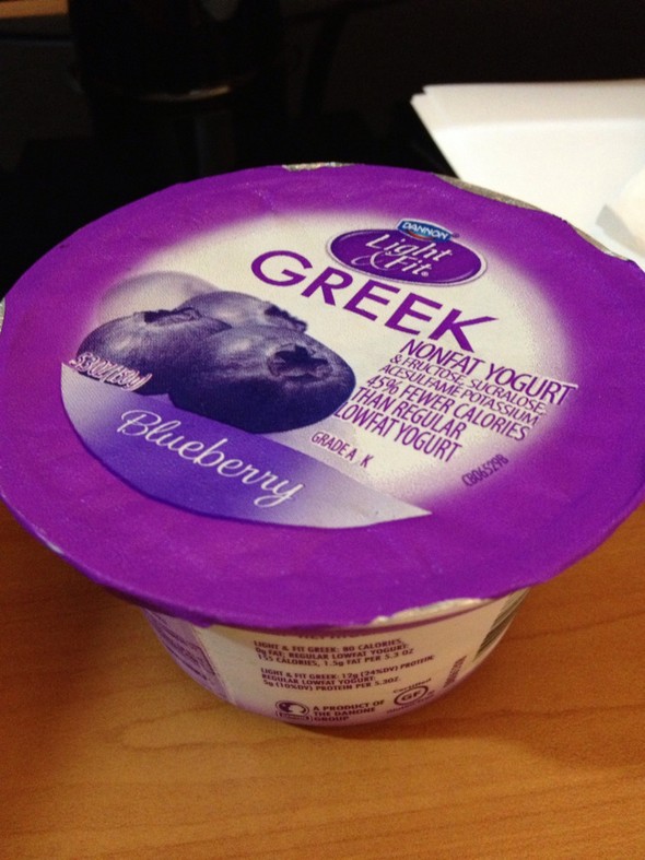 蓝莓味greek yogurt