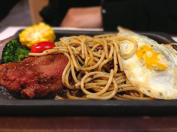 铁板牛排