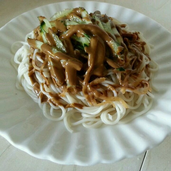 芝麻酱拌面