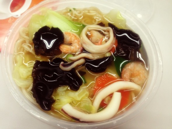 海鲜蔬菜面