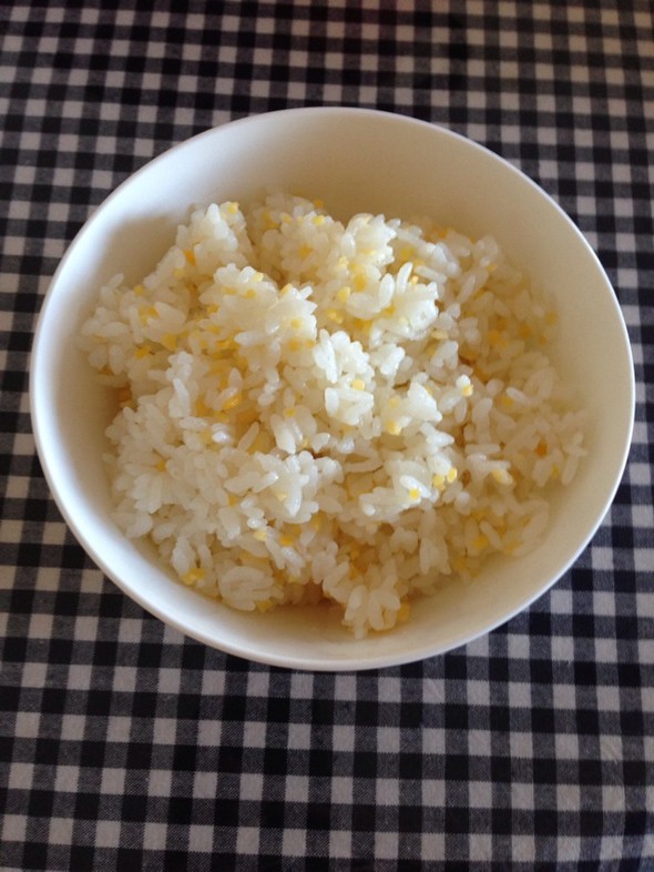 玉米碴二米饭
