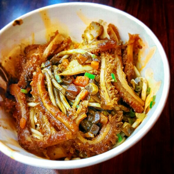 牛肚热干面